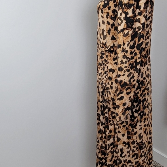 CAbi Style #4216 Driver's Seat Selma Cheetah Print Midi Mobwife Dress Sz M NEW - Picture 8 of 16